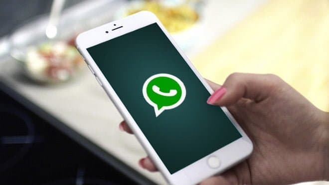 Şirketiniz WhatsApp Üzerinden mi Yönetiliyor? Çok Lokasyonlu Şirketlerde İletişimin Gizli Riski